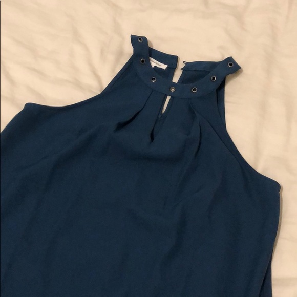 Green Blouse - Picture 3 of 3